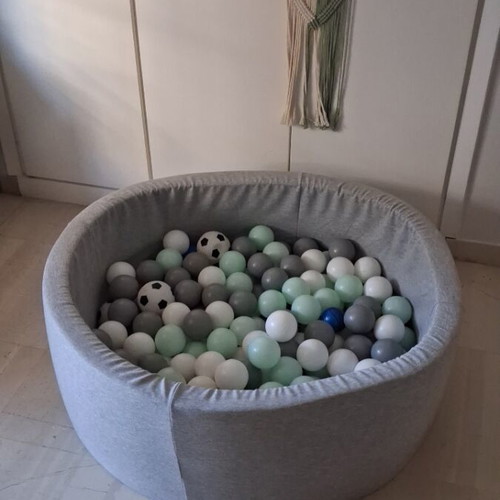 Kiddy Moon Ball Pool used, washable with turquoise, white and grey balls