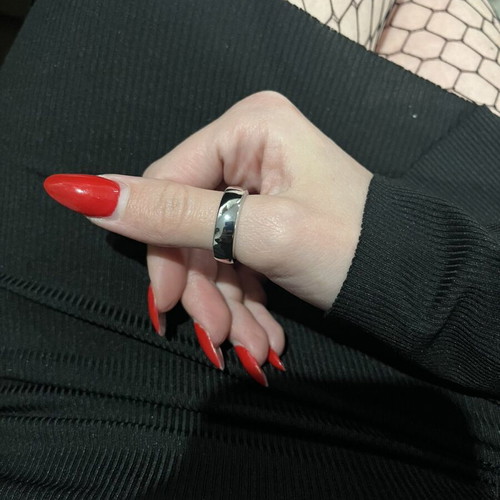 Silver ring brand new in excellent condition