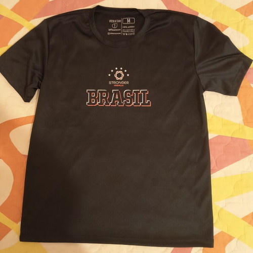 Brazilian fitness t-shirt like new, black, sizes M and L