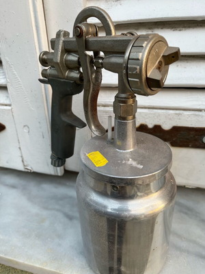 Italian paint spray gun new air-powered
