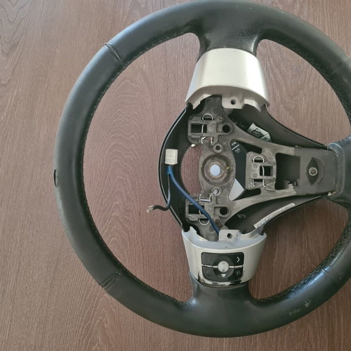 Steering wheel Toyota Yaris II used