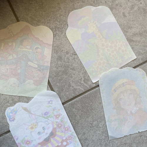 Small letter papers pack like new, perfect designs