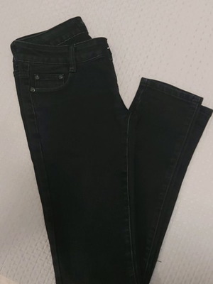 Dark blue denim pants size S needs button