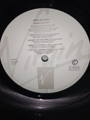 Βινύλιο Neneh Cherry μεταχειρισμένο, pop χωρίς εξώφυλλο