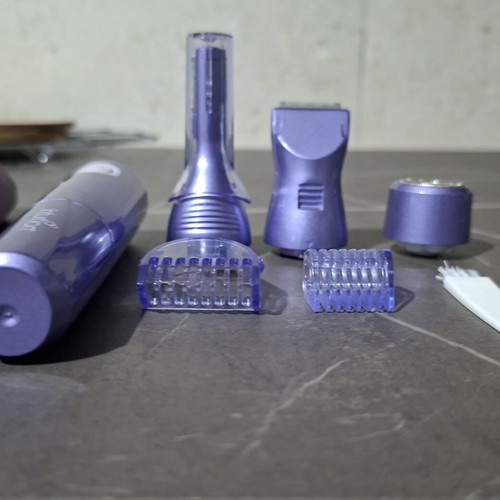 Wilkinson Sword Intuition 4-in-1 Perfect Finish Trimmer new, complete set