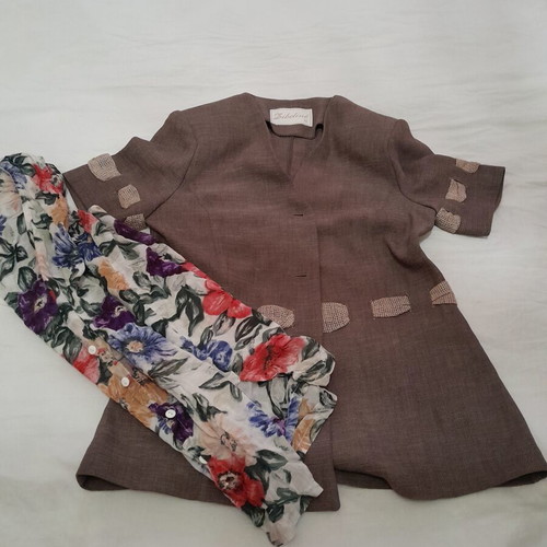 Jacket like new with gift shirt size L