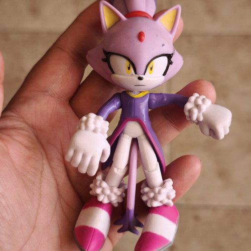Sonic the Hedgehog Blaze the Cat action figure used, Sega Jakks