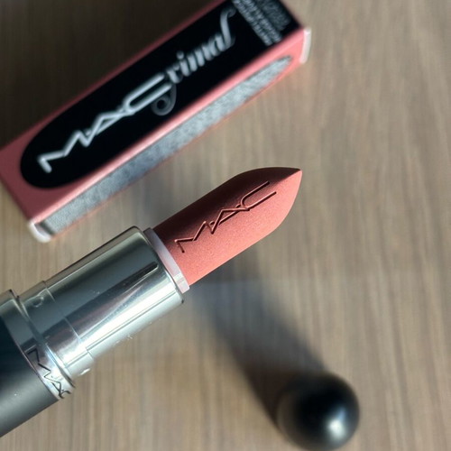 Mac Matte Lipstick new, shade 617 velvet teddy