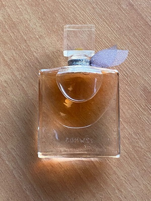 La Vie Est Belle Lancôme μίνι άρωμα Eau de Parfum 5 ml σαν καινούργιο