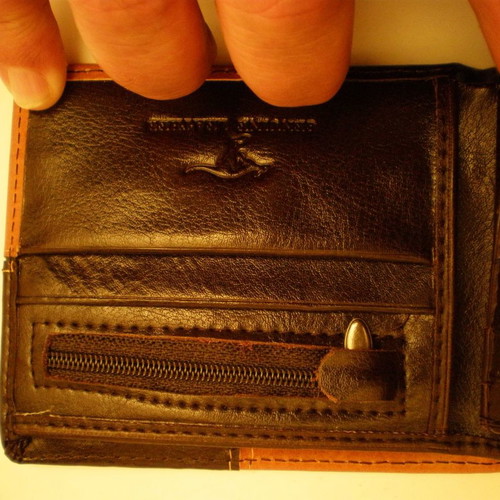 Wallets new from Australia with boxes, leather