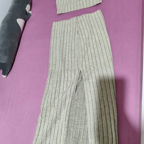 Skirt and blouse set gray with slit like new