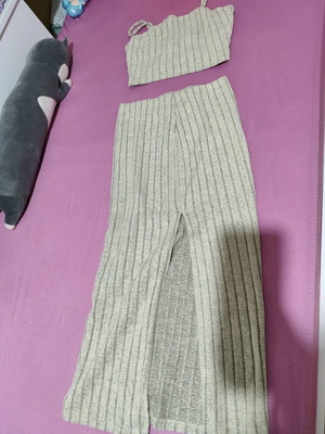 Skirt and blouse set gray with slit like new