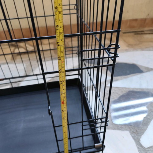 Dog cage like new