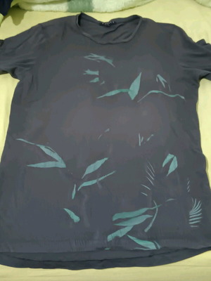 T-shirts pack of 3 used, Diesel, Levi's, Sisley, size M