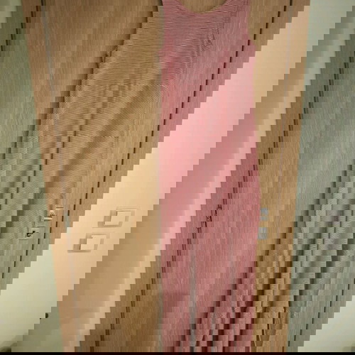 Φόρεμα Calzedonia σαν καινούργιο, ριγέ κόκκινο και λευκό, one size