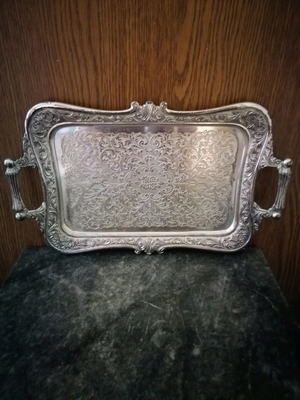 Silver plated Brevettato tray like new with embossed floral patterns