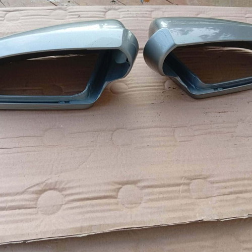 Audi A4 Quatro 2002 mirror caps silver metallic color new
