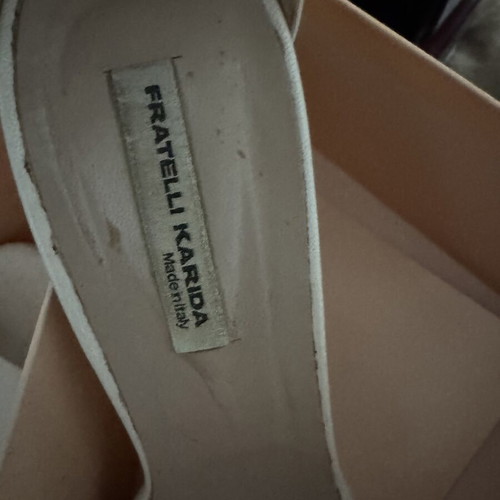 Fratelli Karida Off White sandals size 40 like new