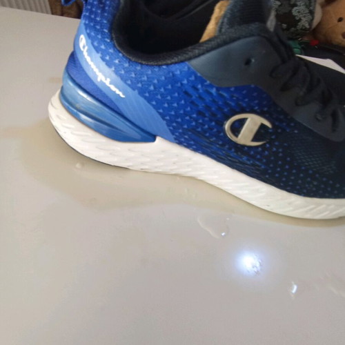 Champion No44 athletic shoes like new, dark blue and light blue