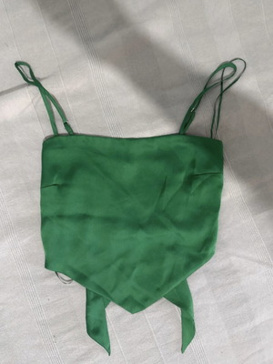 Crop top Stradivarius καινούργιο, πράσινο, μέγεθος S