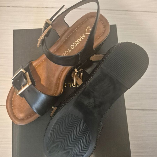 Marco Tozzi sandals platform size 38 like new, black
