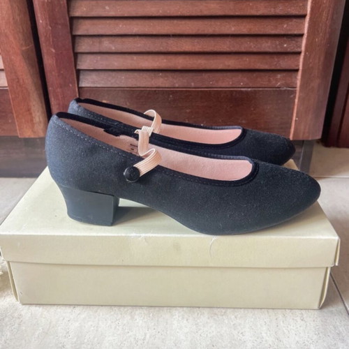 Bloch character shoes like new, EU 38.5, black, low heel