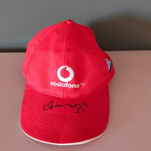 Cap with autograph of Antonis Nikopolidis, like new