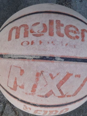 Μπάλα μπάσκετ Molten MX7 μεταχειρισμένη, μέγεθος 7, εξωτερικού χώρου, εγκεκριμένη από FIBA
