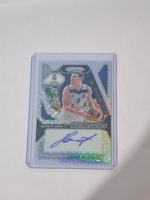 Jonas Maciulis /25 Signatures basketball card