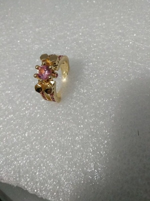Ring with pink stones like new, gold plated size 6