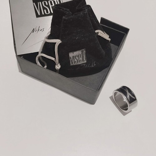 Men's ring like new, black and gray