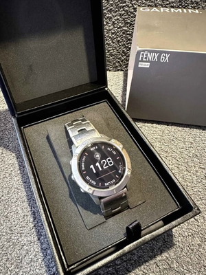 Garmin Fenix 6X Pro Solar Titanium like new with protective glass