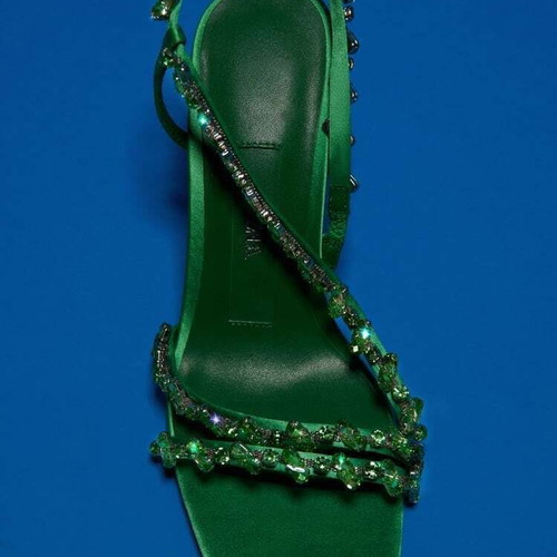 Zara sandals new with straps and beads, size 37, green