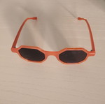 Sunglasses with hexagonal orange frame new
