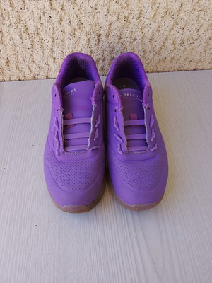Skechers αθλητικά νούμερο 34 σαν καινούργιο, μωβ