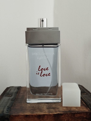 Dolce&Gabbana Light Blue Love Is Love Eau de Toilette 50ml σαν καινούργιο