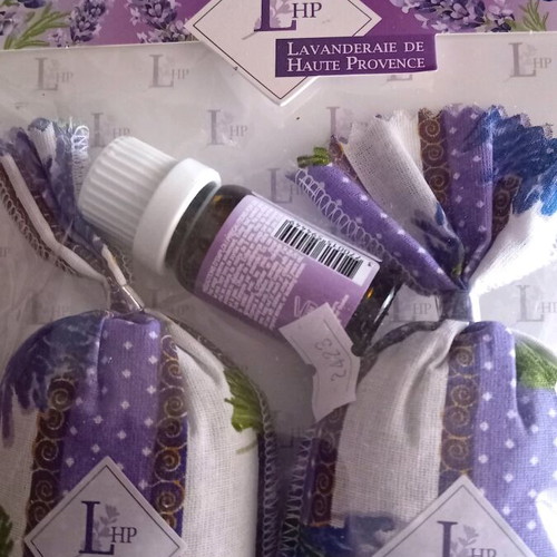Aromatic wardrobe Levander kit new with essential oil and fragrances