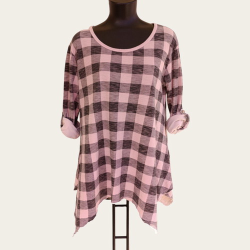 Plus Size Pink Checkered Blouse (XL/2XL)