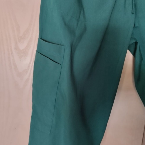 Nursing uniform like new, size M, elastic pants with side pockets
