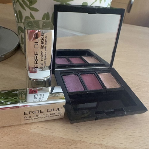 Erre Due & Artdeco makeup set like new with lipsticks and eyeshadow palette