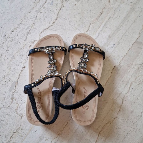 Seastar sandals with glass beads new, size 38, black