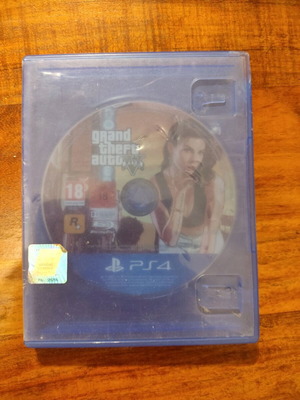 Grand Theft Auto 5 for PlayStation 4 like new