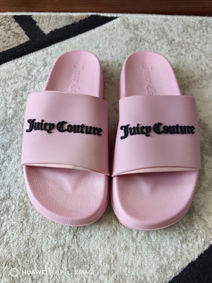 Juicy Couture παντόφλες σαν καινούργιες, μέγεθος 40, ροζ