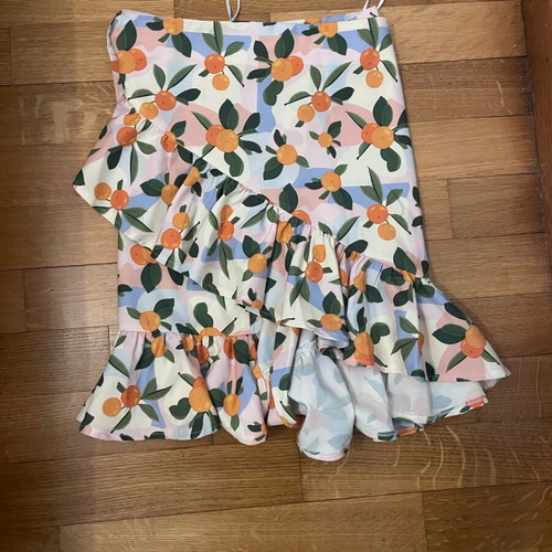 Wrap skirt like new with orange pattern, size M
