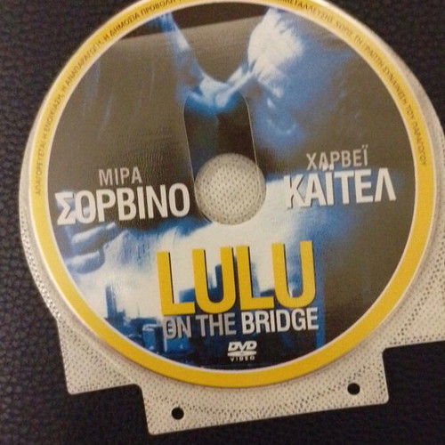 Lulu on the bridge DVD used, social genre, subtitles