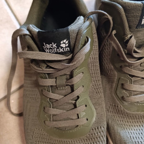 Jack Wolfskin athletic shoes like new, size 42, green