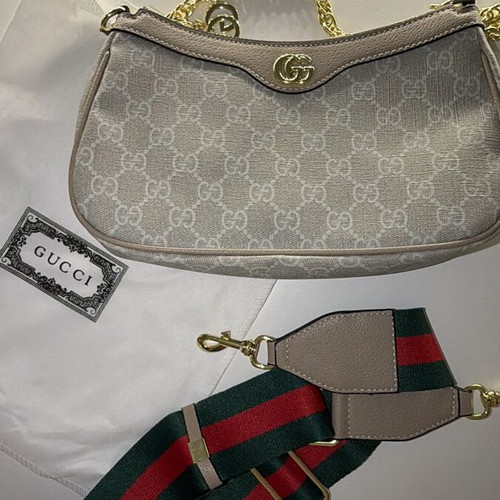 Gucci shoulder bag brand new white beige