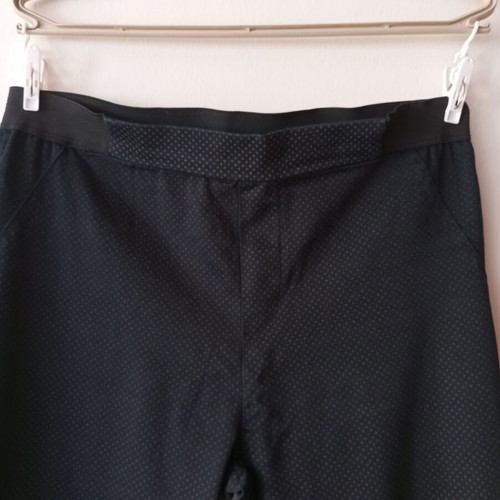 Blue pants with subtle geometric pattern and elastic waist, size L