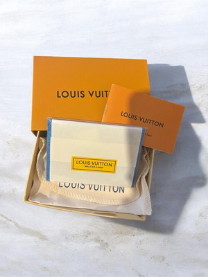 Louis Vuitton card holder new, blue