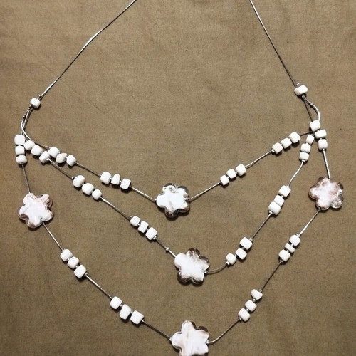 Necklace with triple strand glass flowers and beads new